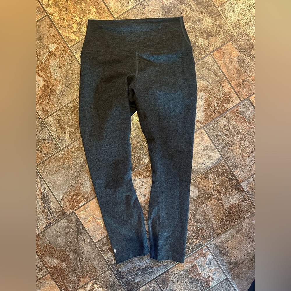 Nobull 7/8th charcoal matte legging size small